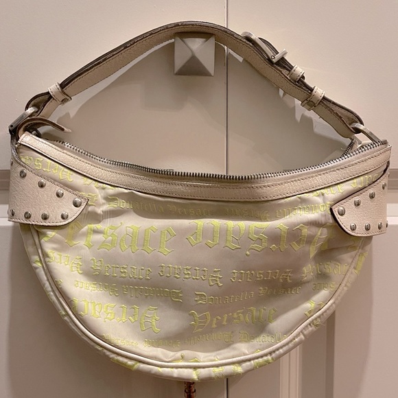 VERSACE // y2k versus half moon leather fabric logomania pochette bag - Picture 4 of 8